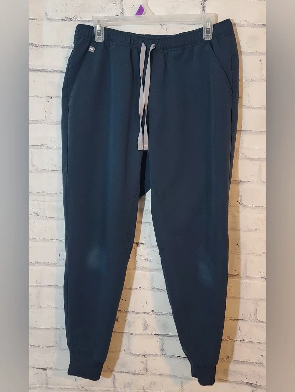 FIGS Technical Collection Men’s Blue Solid Scrub Jogger Pants M/S